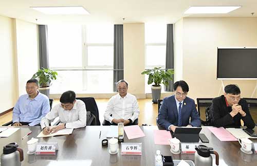 上海創(chuàng)力集團創(chuàng)始人石華輝一行赴冀中能源集團走訪交流(圖2)